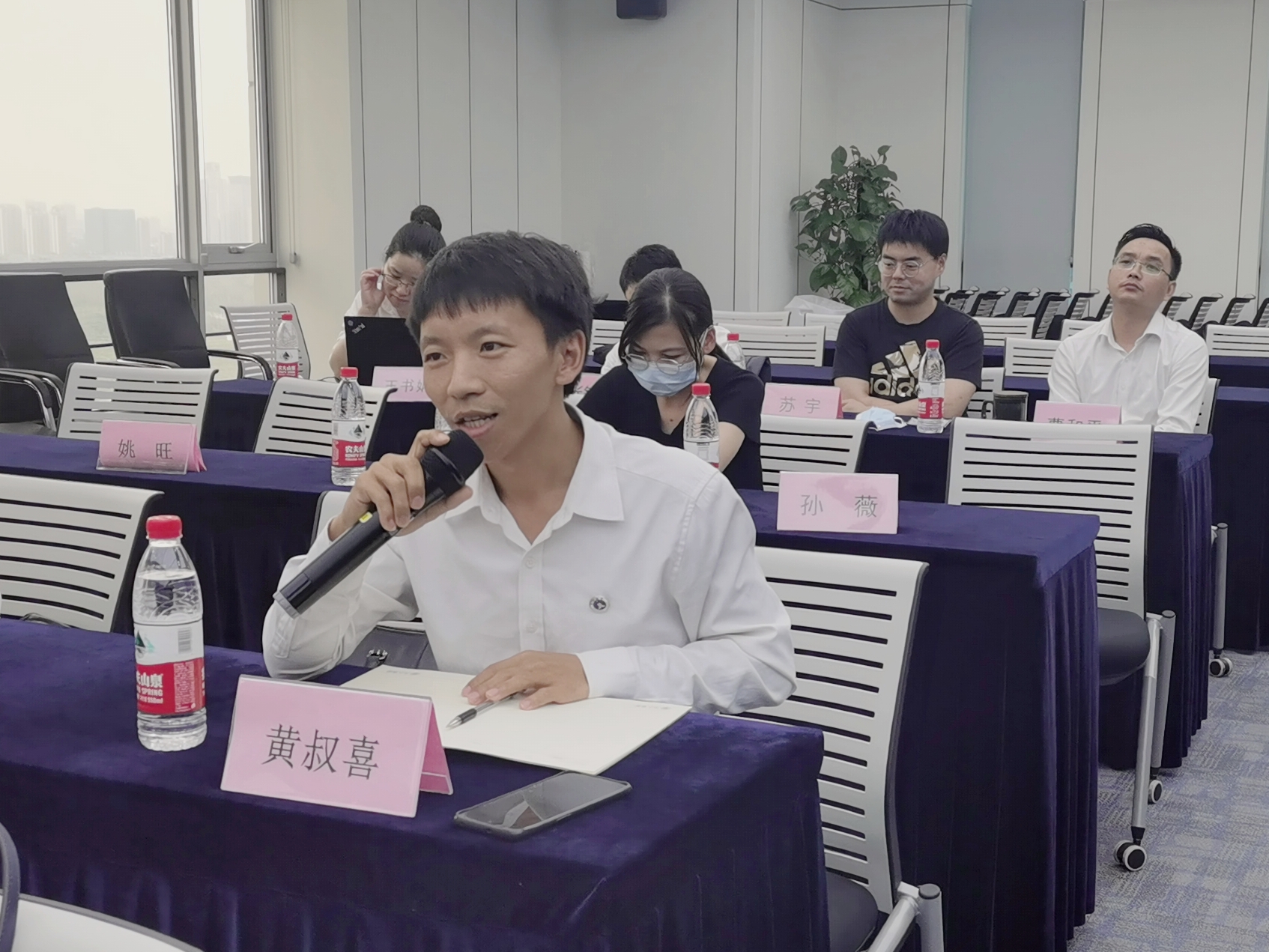 1695019777517938.jpg 叔.jpg